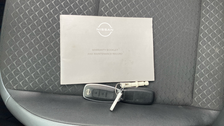 Nissan Juke 1.0 DiG-T 114 N-Connecta 5dr Petrol Hatchback